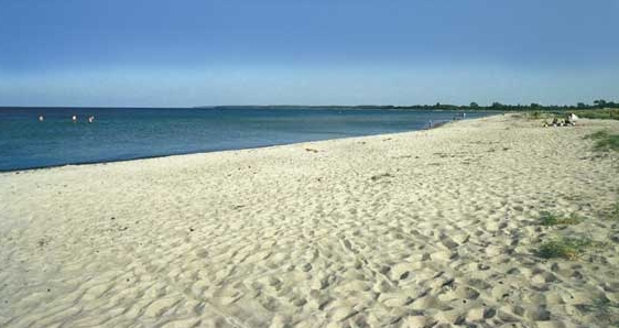 ulvshale-strand-fladt.jpg